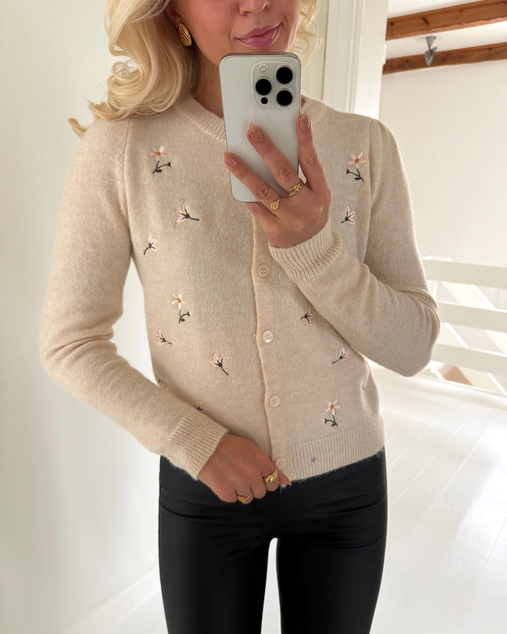 Vero Moda cardigan fiorella emb ls o-neck birch/embroidery