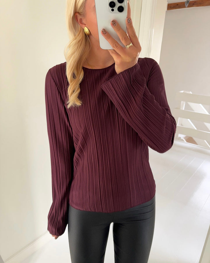 Only bluse pery ls boat neck winetasting