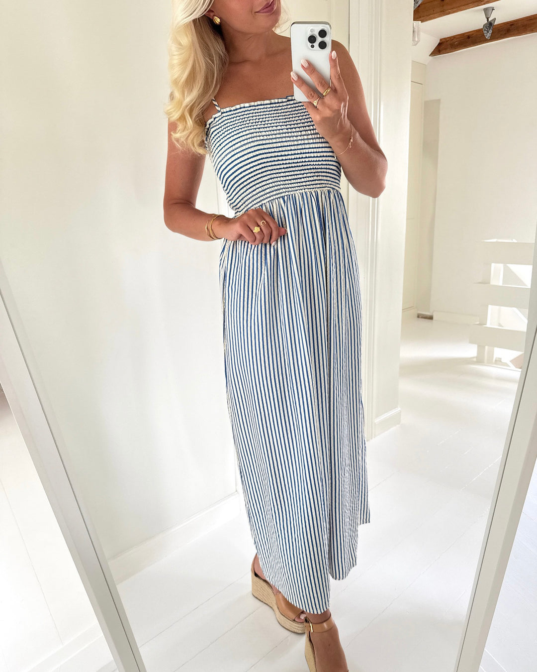 Only kjole bari strap smock strong blue
