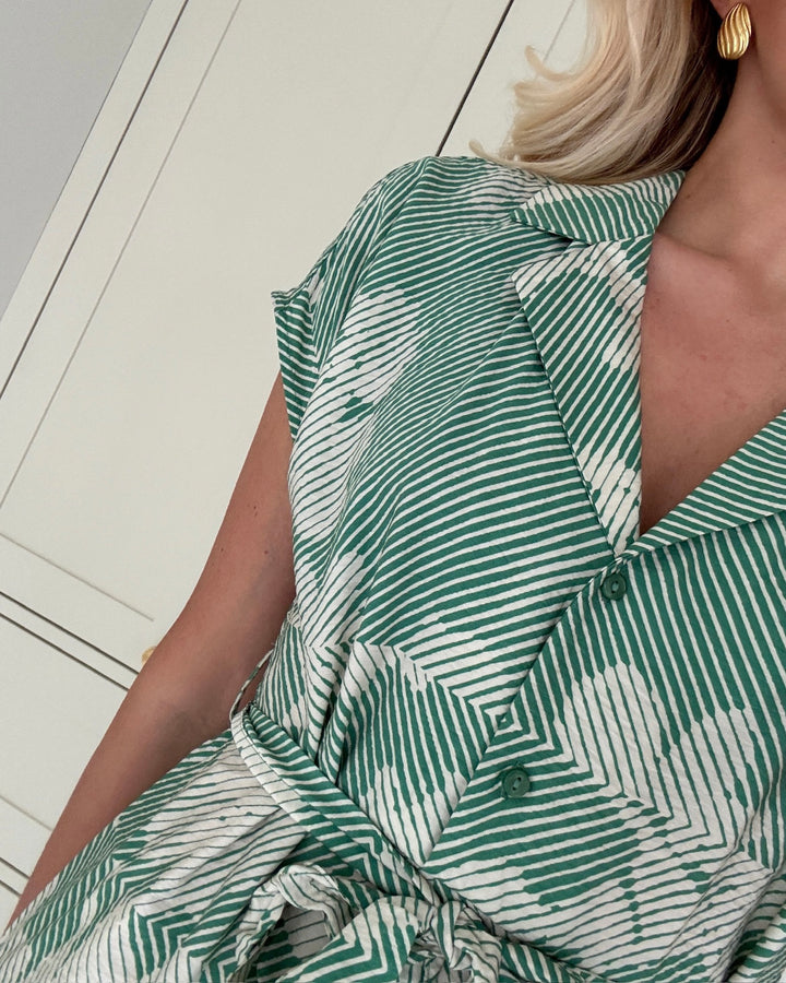 JDY kjole troya life ss midi deep green/graphic sandshell