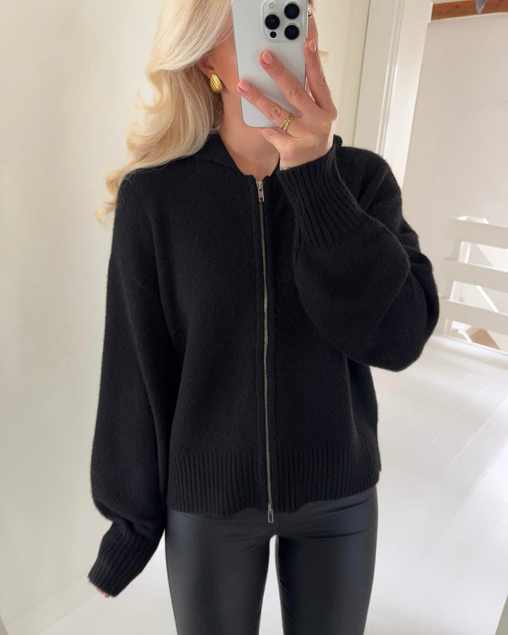 Pieces cardigan malou ls zip knit black - FORUDBESTILLING LEV. UGE 12