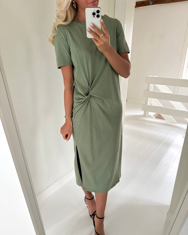 Vero Moda kjole tass ss o-neck 7/8 hedge green