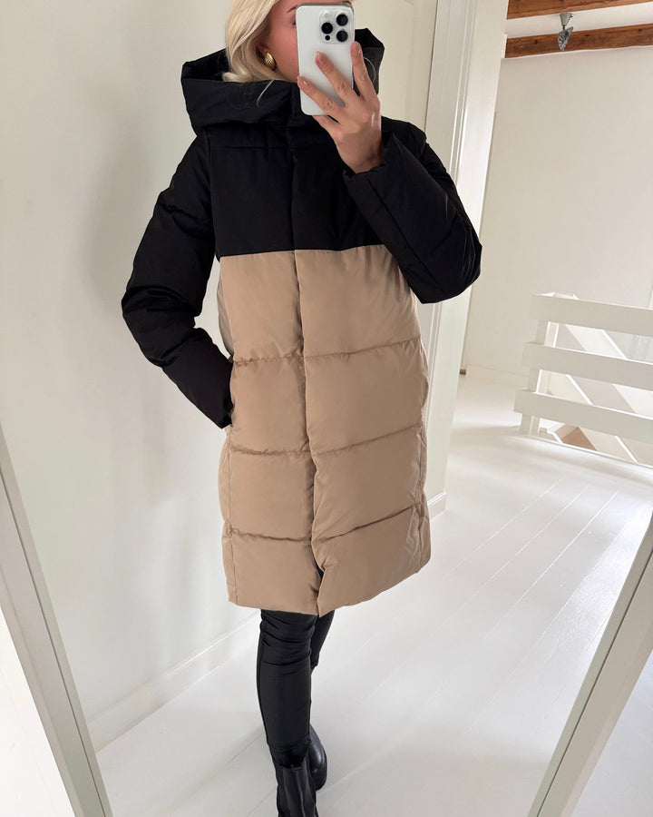 Vero Moda jakke stello black/tavetine