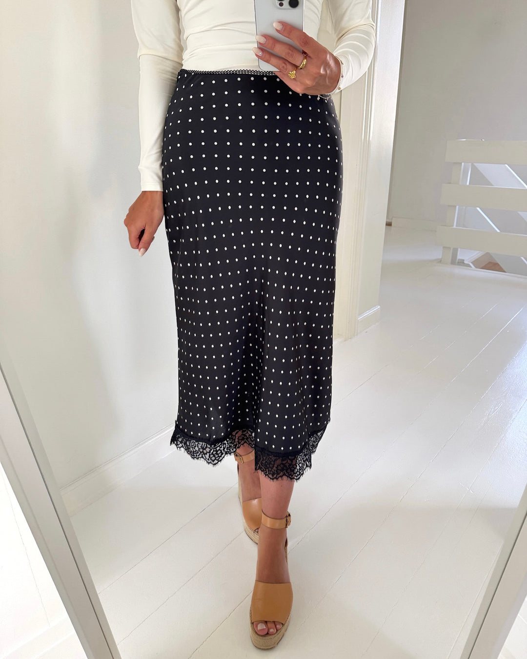 Love&Divine nederdel love1513 black dot