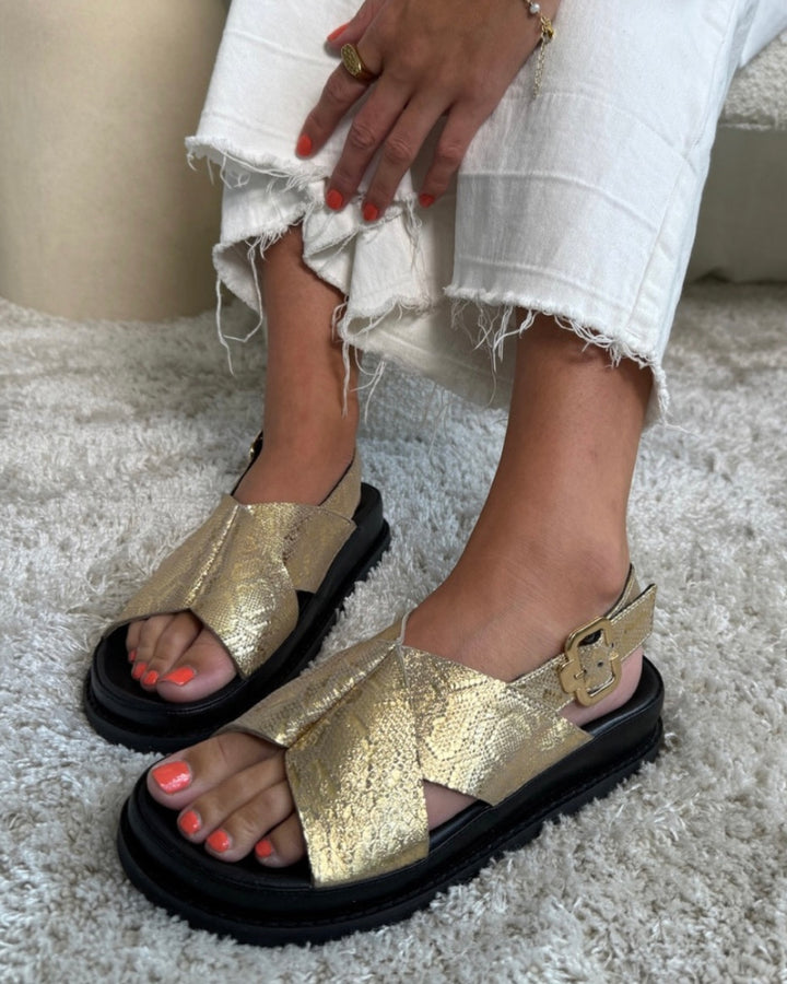 Copenhagen Shoes sandaler new stronger suede gold print