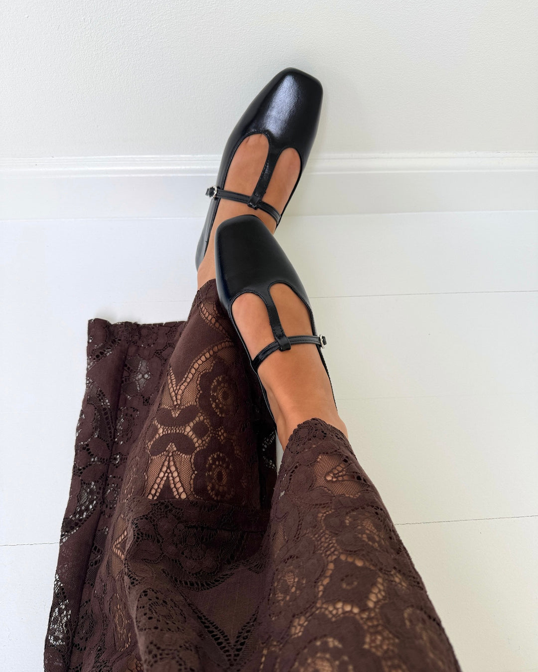 Only ballerina akria-8 pu t-strap black