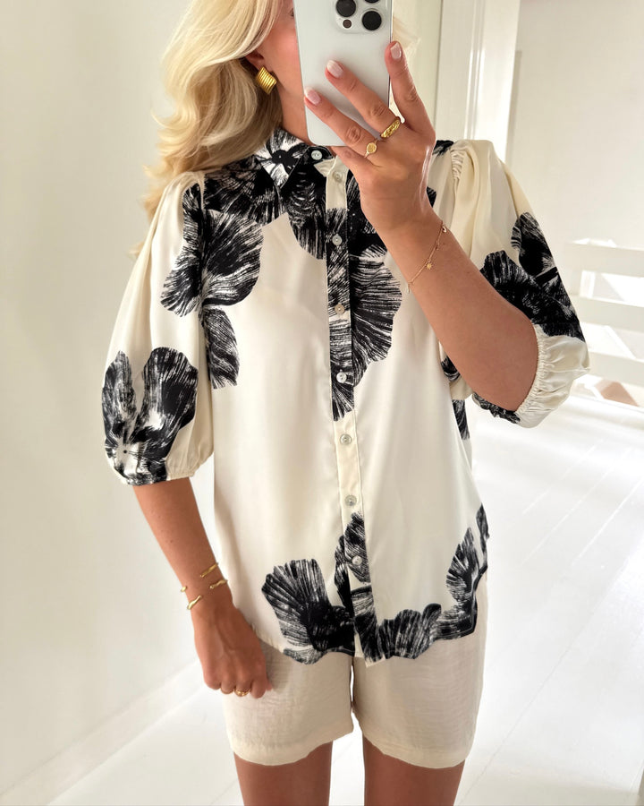 Sister's Point skjorte ella-sh77 cream/flower
