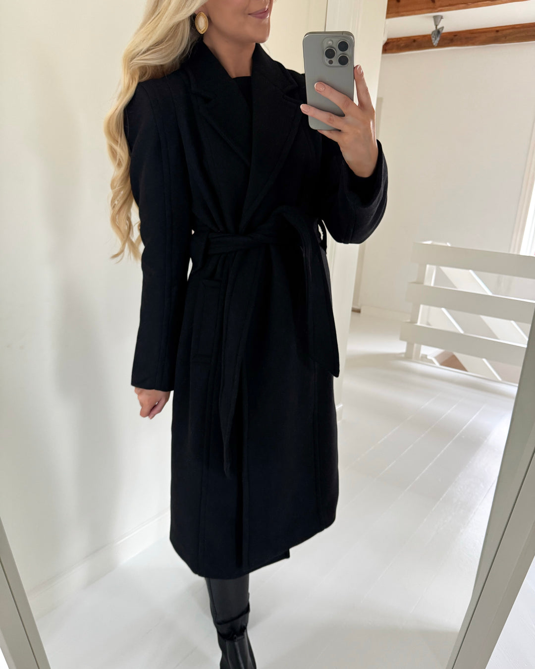 Y.A.S frakke kali wool blend black