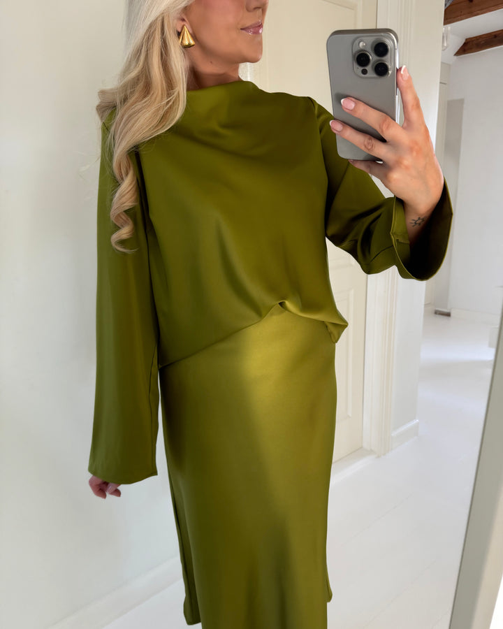 Y.A.S bluse pella ls cardamom seed