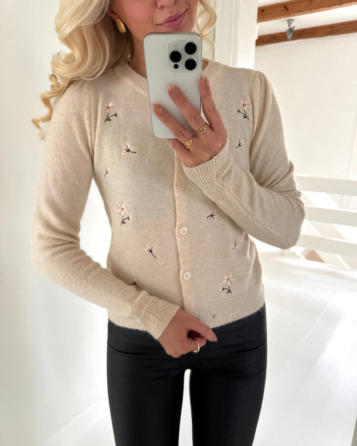 Vero Moda cardigan fiorella emb ls o-neck birch/embroidery