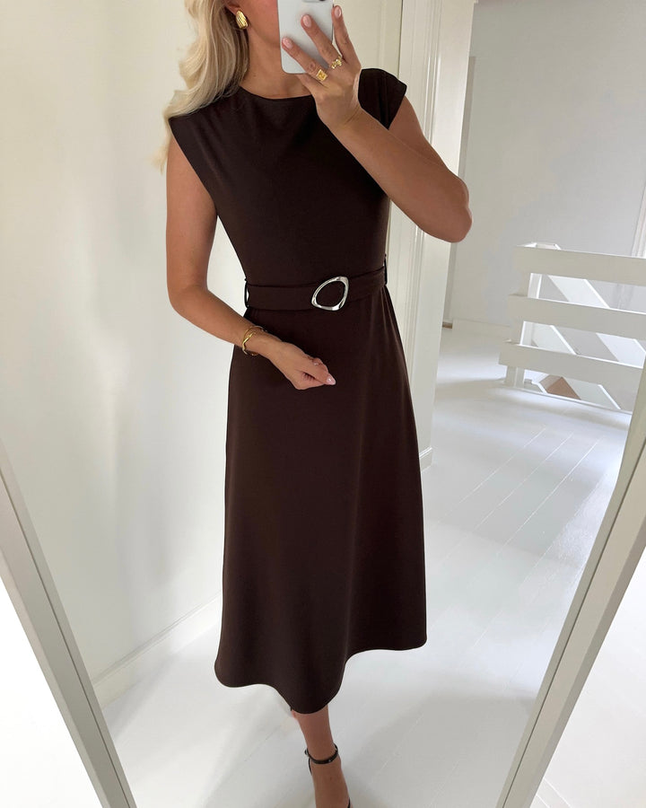 Sister's Point kjole glut-belt.dr d.chocolate