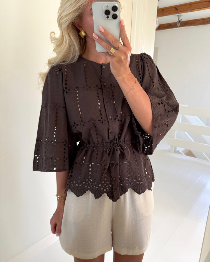 JDY skjorte jojo 3/4 anglaise chocolate brown