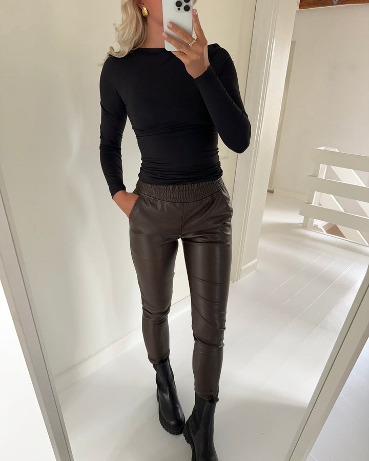 Sister’s Point bukser daila chocolate