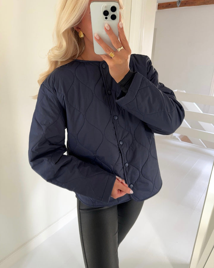 Vero Moda jakke sabine ls quilted button navy blazer/mocha mousse check