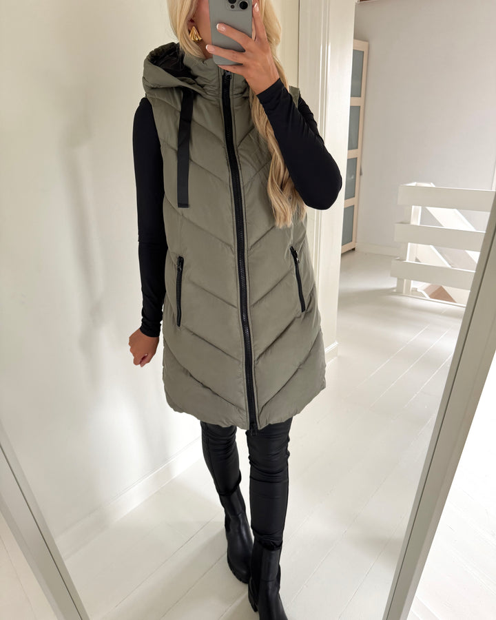 JDY vest skylar padded hood vetiver