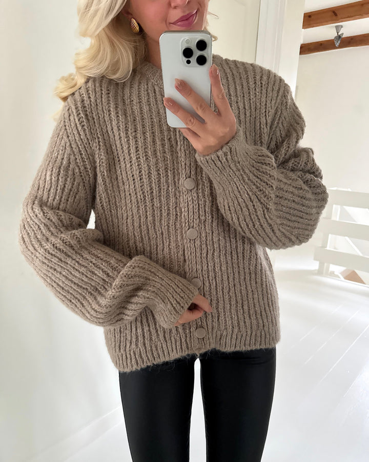 JDY alpakka cardigan adela ls button beige/melange - FORUDBESTILLING LEV. UGE 5