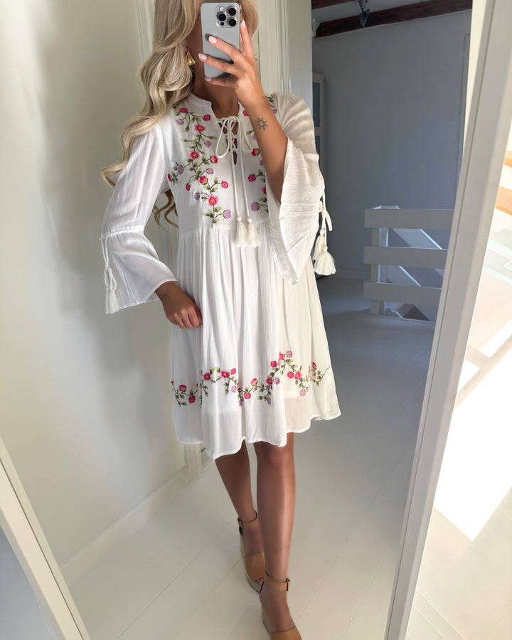 Y.A.S kjole chella 3/4 tunic star white/pink emb