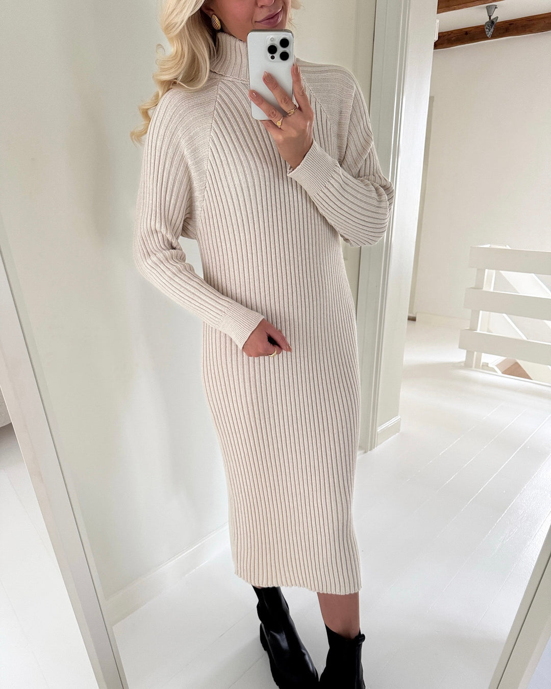 Y.A.S kjole mavi knit midi rollneck birch