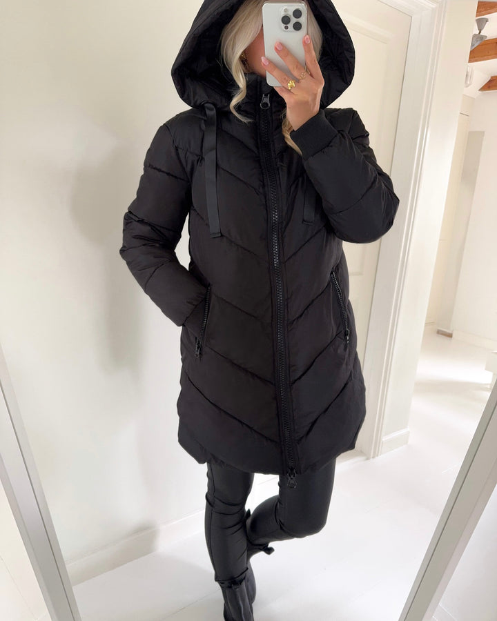 JDY jakke skylar life hood black/black