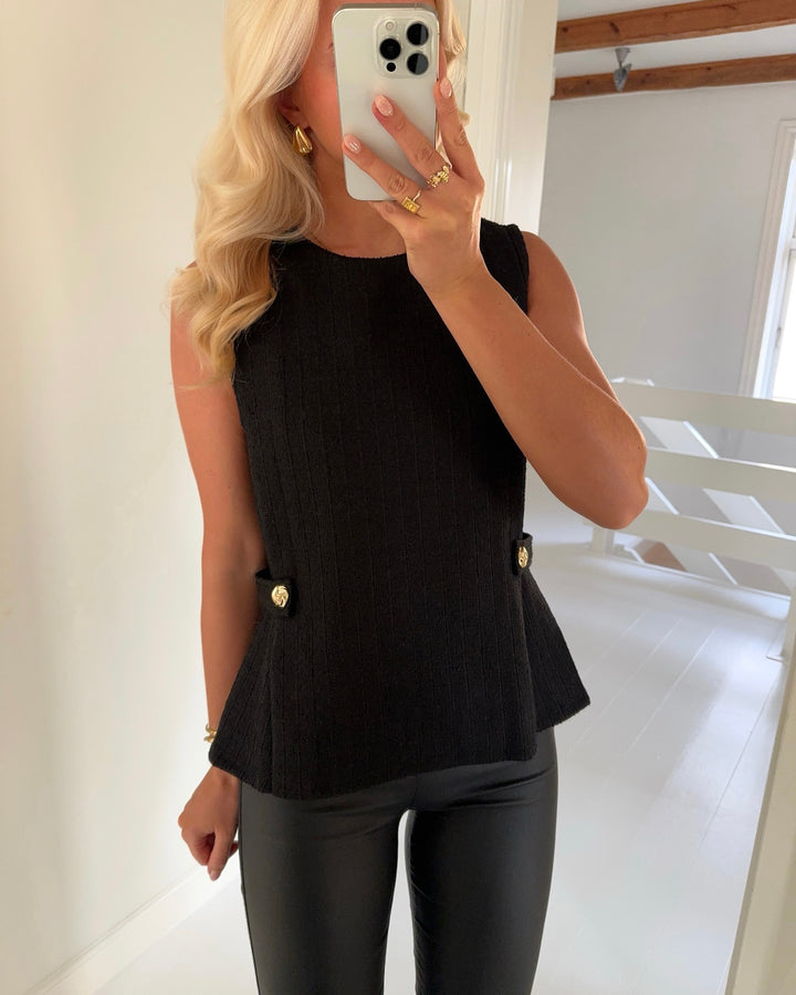 Sister's Point top evela black - FORUDBESTILLING LEV. UGE 1