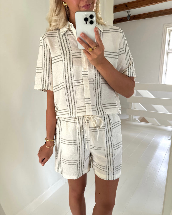 Vero Moda top josie berta 2/4 wvn ga cloud dancer/berta