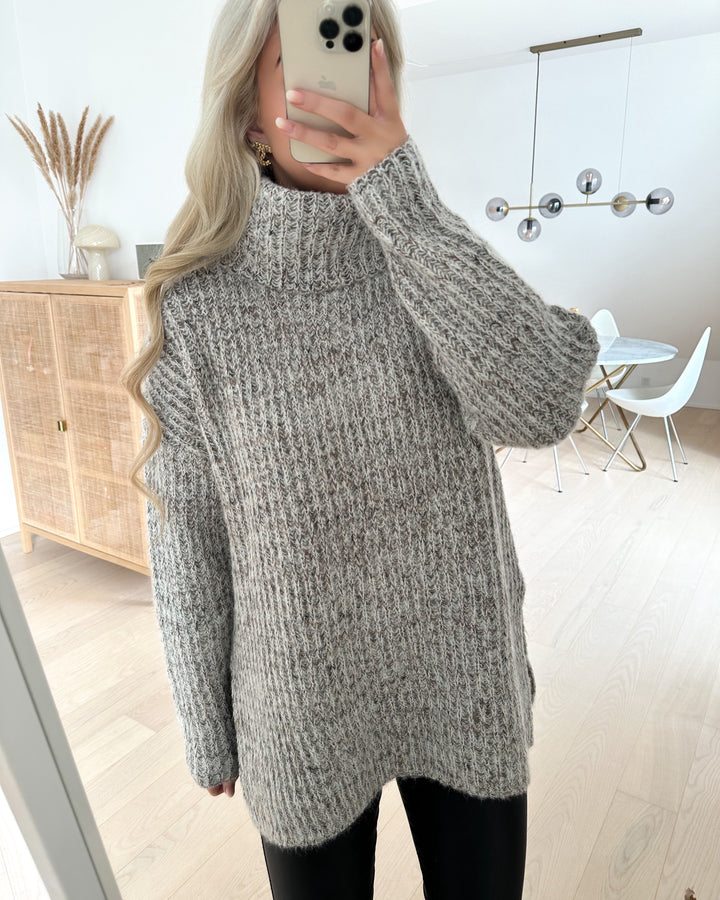 Vero Moda striktrøje elva ls cowlneck long birch/w brown lentil