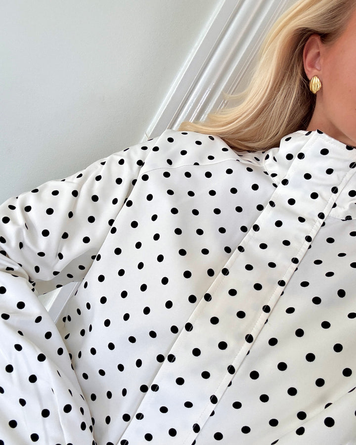 Vero Moda jakke kayla high neck star white black dots