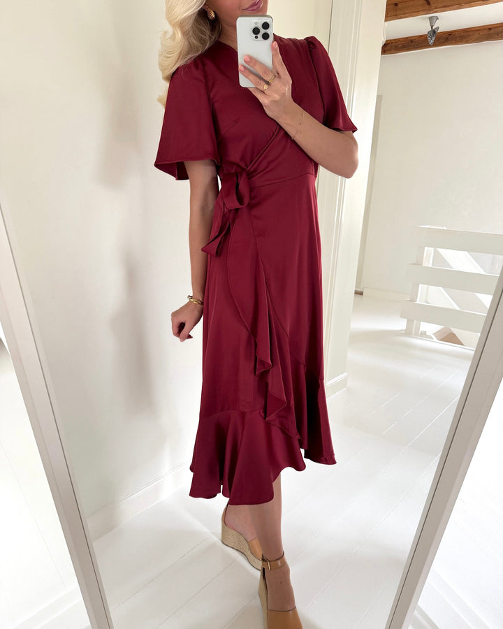 Y.A.S kjole thea 2/4 midi wrap tibetan red