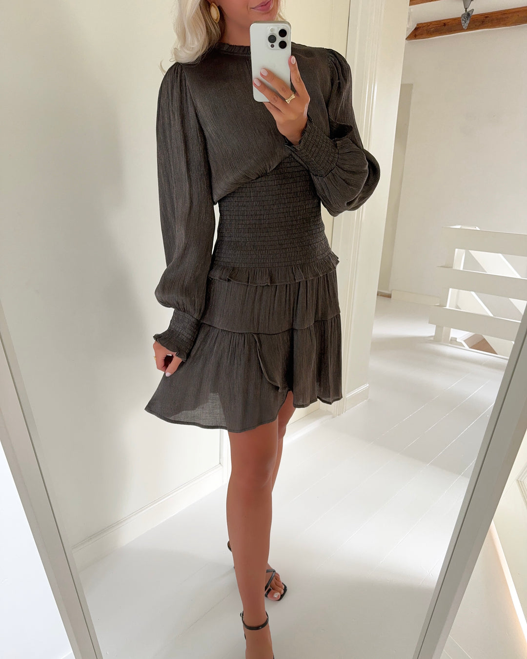 A-View nederdel safi black/gold