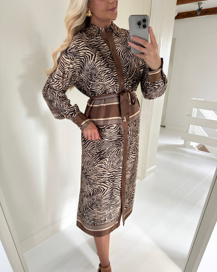 Love&Divine skjortekjole love1394-2 brown zebra