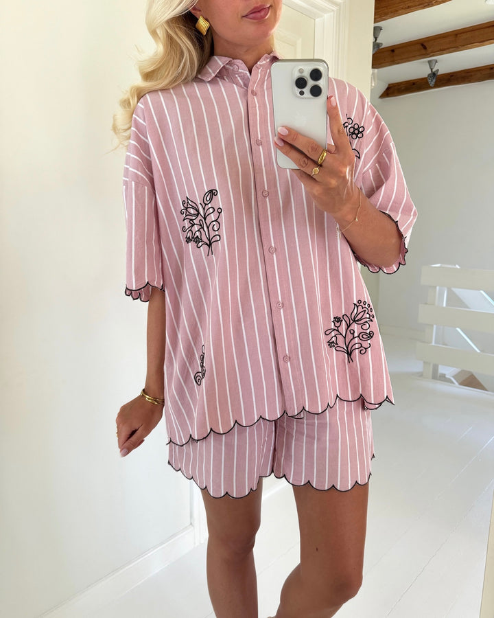 Sister's Point shorts ella-sho19 mauve stripes - FORUDBESTILLING LEV. UGE 23