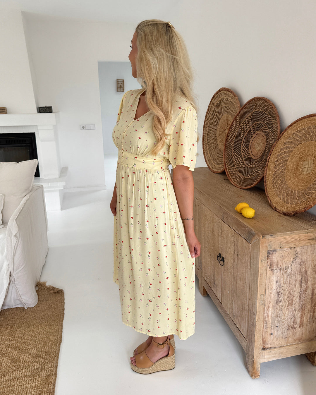 Pieces kjole tala ss midi french vanilla/flower