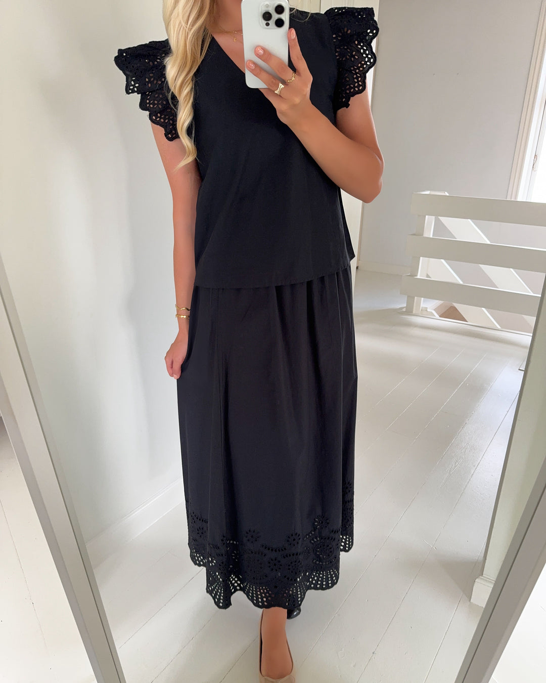 Only nederdel lou life emb long black