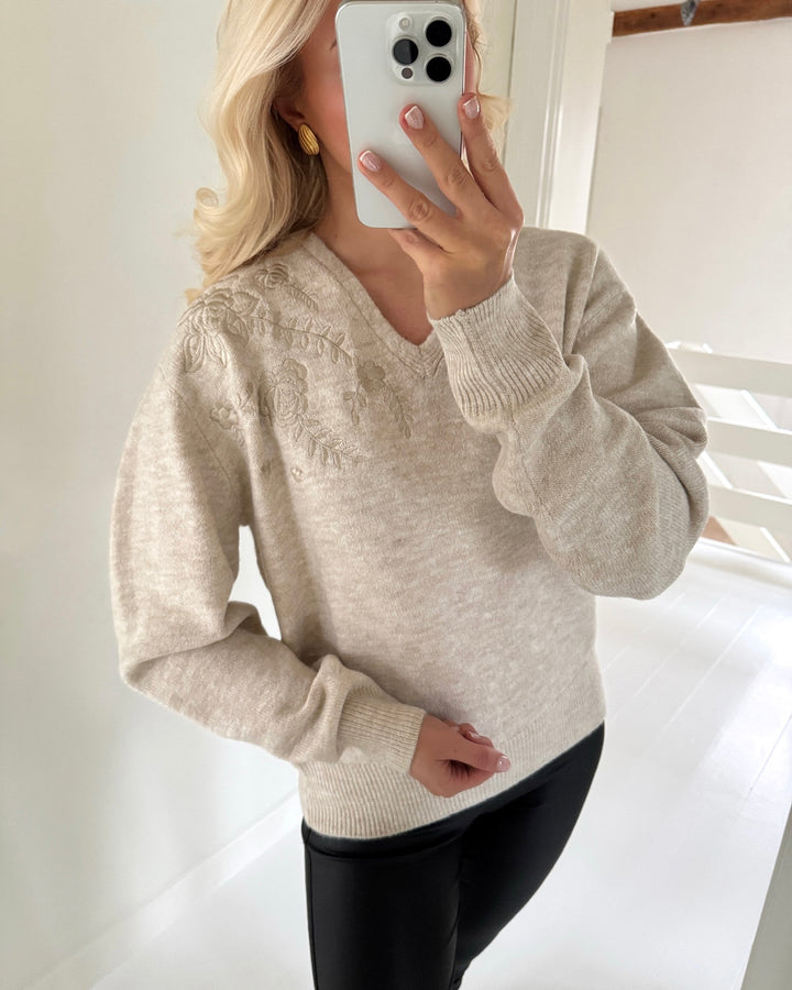 Sister's Point striktrøje huva-pu beige melange