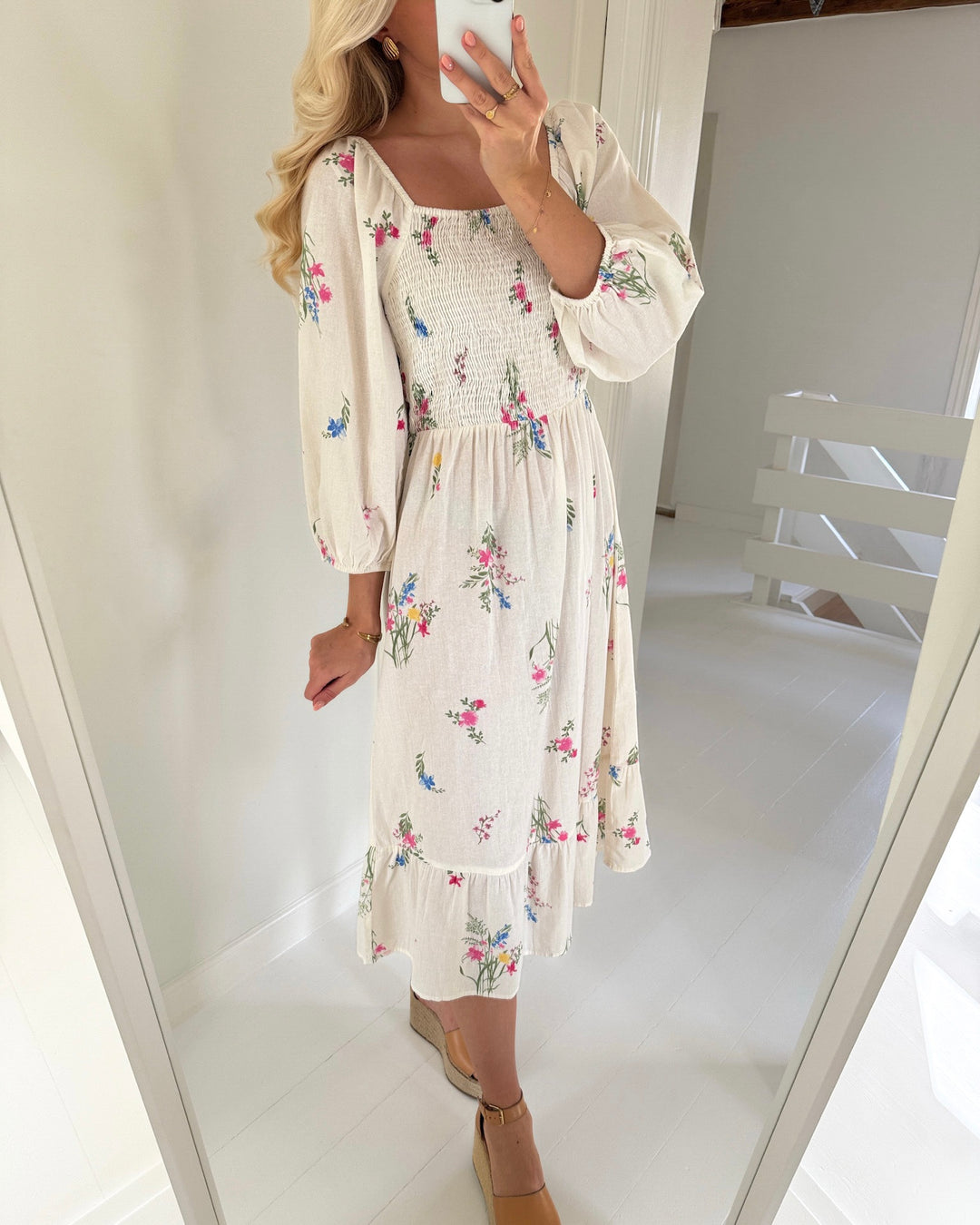 Vero Moda kjole dichte 3/4 square calf wnv ga snow white/wendy