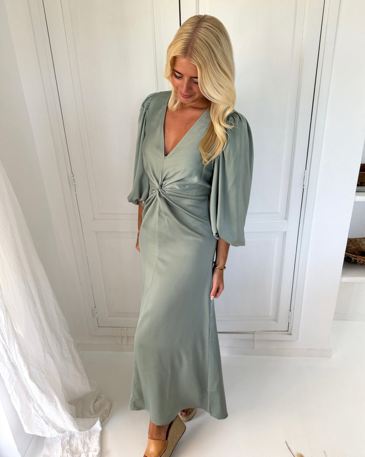 Y.A.S kjole thea 3/4 long green milieu