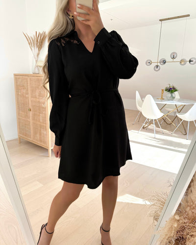 Lion l/s lace short dress black