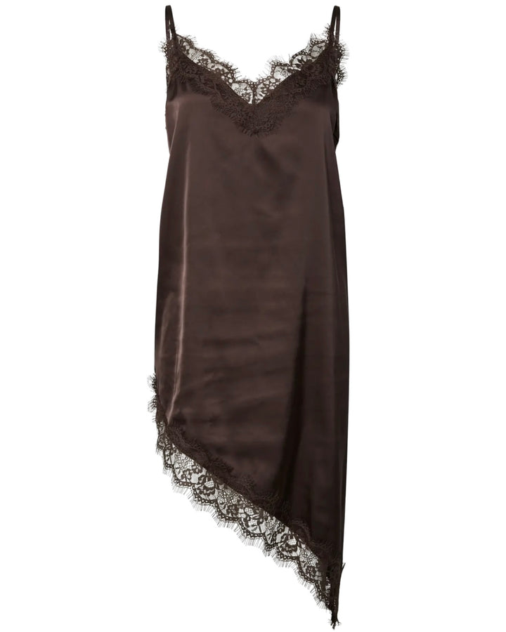 Pieces kjole nomi sl satin lace hot fudge