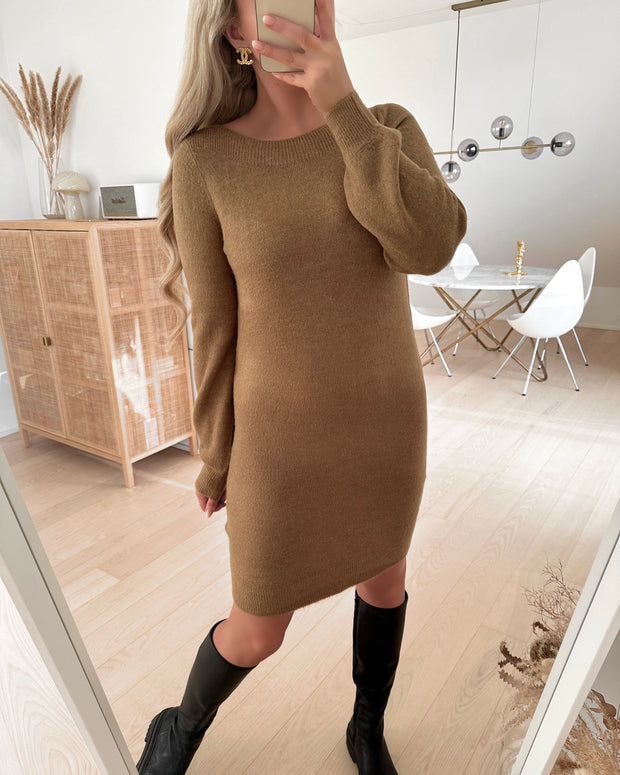 Lefile balloon ls boatneck dress tigers eye - FORUDBESTILLING LEV. UGE 48