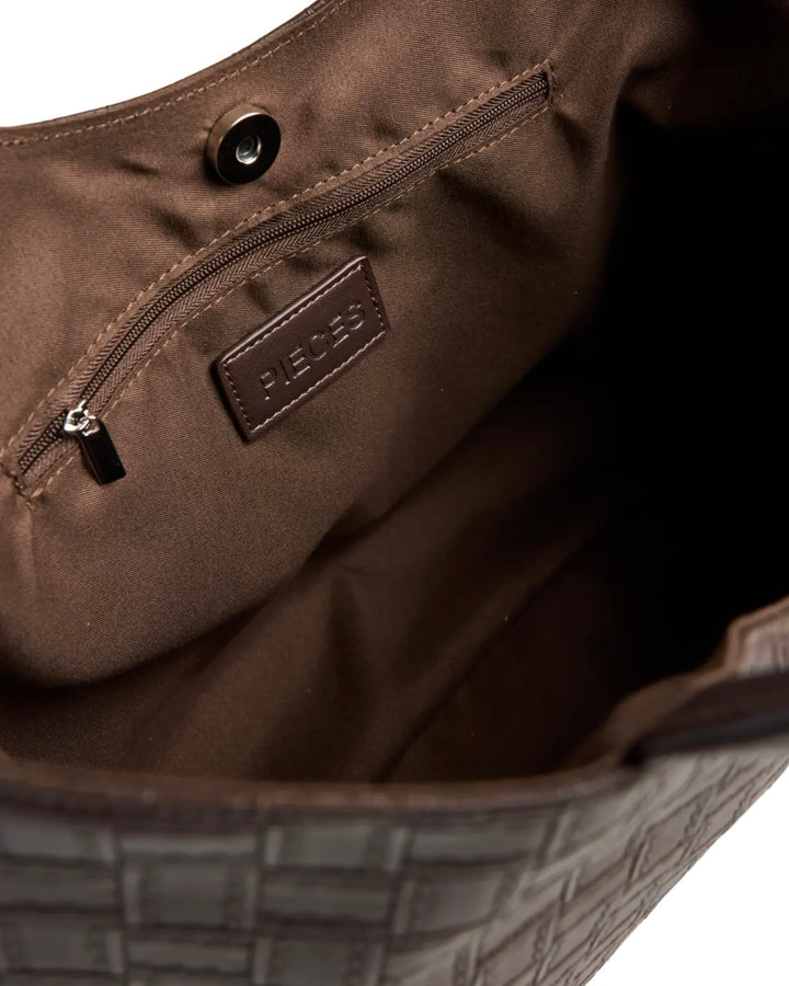 Pieces taske millei shoulder hot fudge