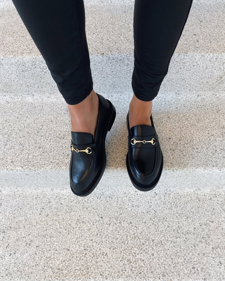 Copenhagen Shoes loafers embrace plain black