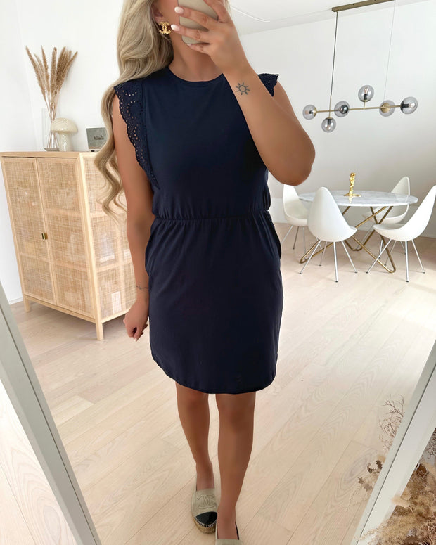 Hollyn sl lace short dress navy blazer