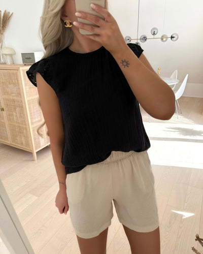 Emma cap sleeve top black