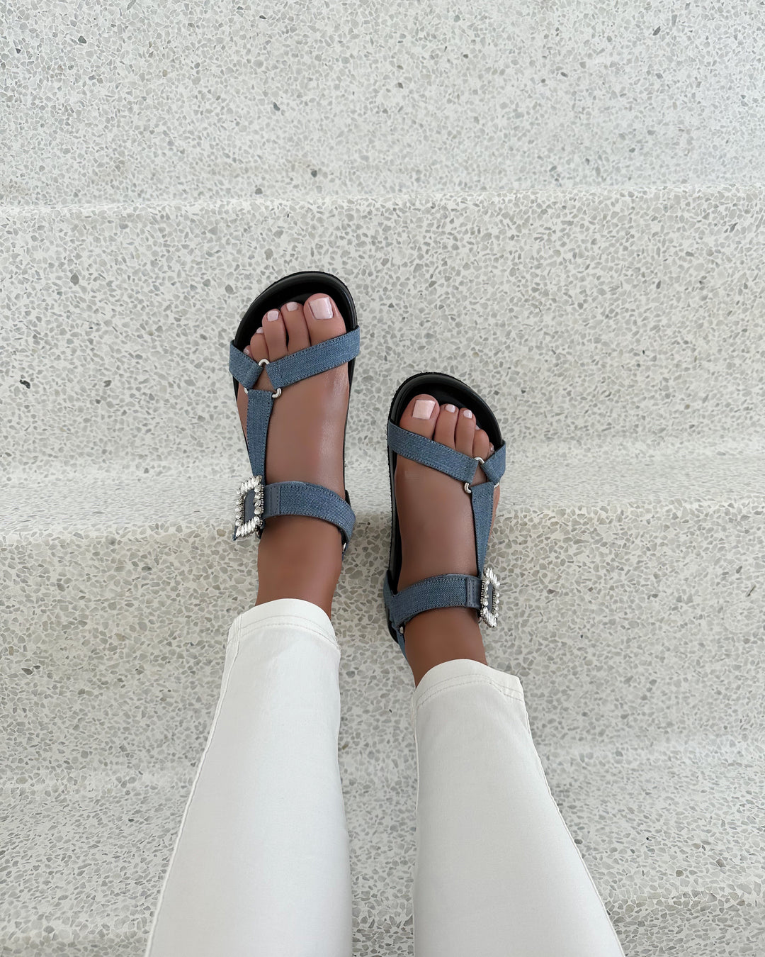 Copenhagen Shoes sandal simili and diamonds denim