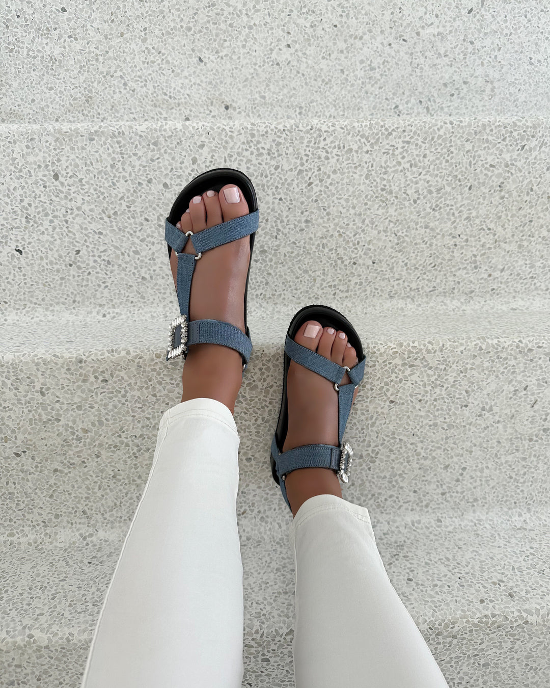 Copenhagen Shoes sandal simili and diamonds denim