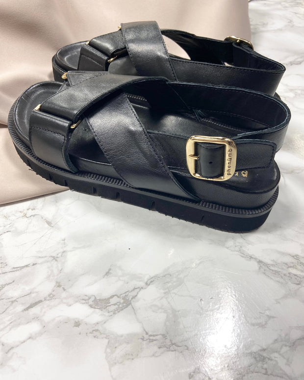 Noelle sandal black