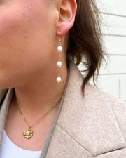 Perla earrings gold