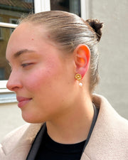 Daisy flower earring gold