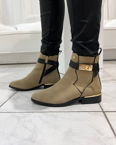 Positive vibes boots sand