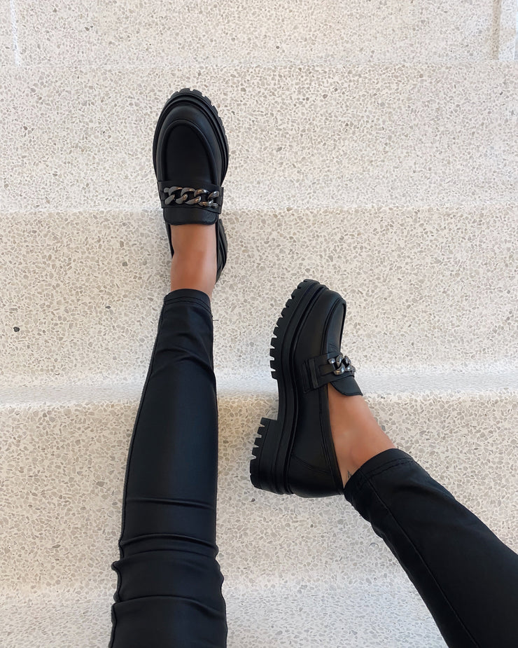 Luna loafers black